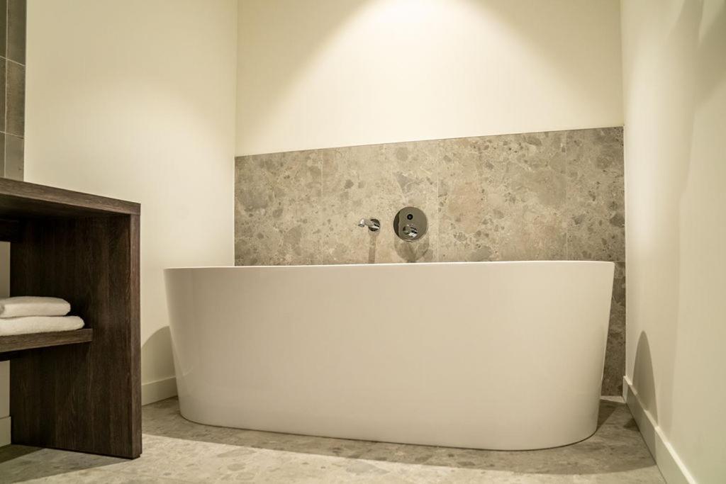 Boutique Hotel Annamaes, Maastricht-Hoge Kempen Lanaken Esterno foto