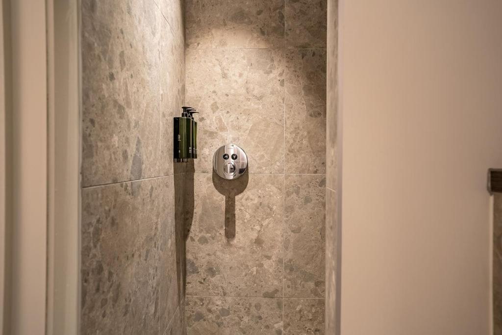 Boutique Hotel Annamaes, Maastricht-Hoge Kempen Lanaken Esterno foto